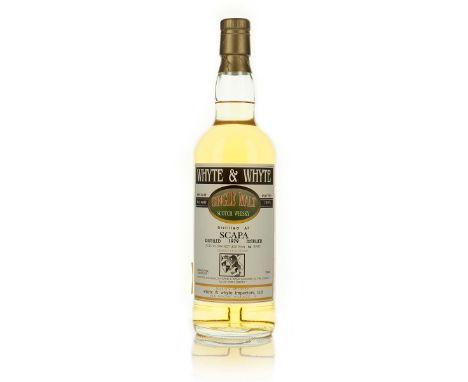 SCAPA SINGLE MALT SCOTCH WHISKY 14 YEARS (ONE 750 ML)Scapa Distillery. Highlands, Scotland. 43% ABV / 750 mlDistilled: 1979No