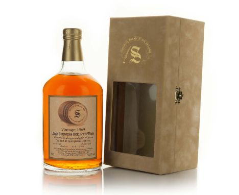 SPRINGBANK SINGLE CAMPBELTOWN MALT SCOTCH WHISKY 26 YEARS (ONE 70 CL)Springbank Distillery. Campbeltown, Scotland. 52.8% ABV 