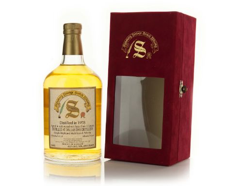 DALLAS DHU SINGLE HIGHLAND MALT SCOTCH WHISKY 17 YEARS (ONE 750 ML)Dallas Dhu Distillery. Highlands, Scotland. 60.3% ABV / 75