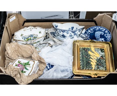 A Mixed Lot of Modern Collectibles, including Studio Art, Royal Copenhagen cabinet plates and dishes, Spode cabinet plate, Sp