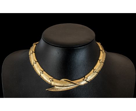 Trifari Gold Plated Statement Necklace / Choker. Vintage Trifari Necklace, Very Stylish Necklace of Contemporary Style, Full 