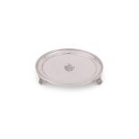 A WILLIAM IV SILVER CIRCULAR WAITER