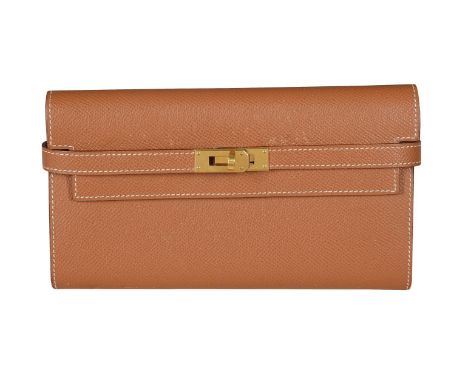 HERMÈS, KELLY A TAN LEATHER CLASSIC WALLET, CIRCA 2017 The tan coloured Epsom leather long wallet with flap gilt hardware Kel
