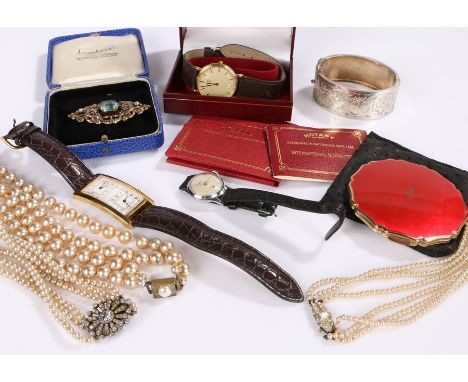 Jewellery, to include a silver bangle, a Rotary watch, two further watches, a compact and pearl necklaces, (qty)