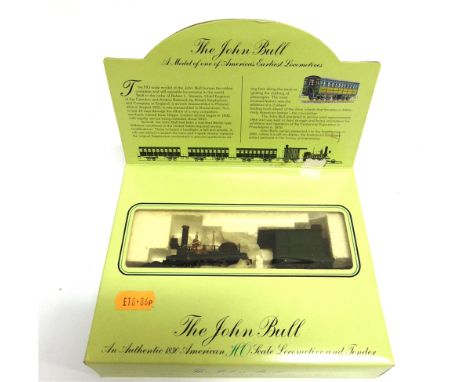 [HO SCALE]. A BACHMANN NO.41525, 1830 AMERICAN 2-4-0 TENDER LOCOMOTIVE 'THE JOHN BULL'  dark green livery, boxed. 