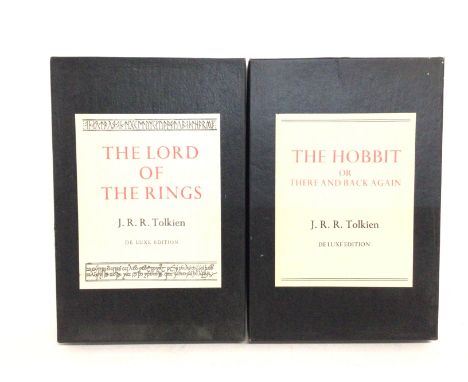 Boxed De Luxe editions The Lord of the Rings &amp; The Hobbit by J.R.R Tolkien. In very good condition. Postage cat B