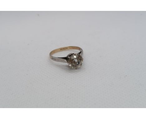 A 9ct yellow gold (hallmarked) and silver single stone ring size L - approx weight 2.1 grams 