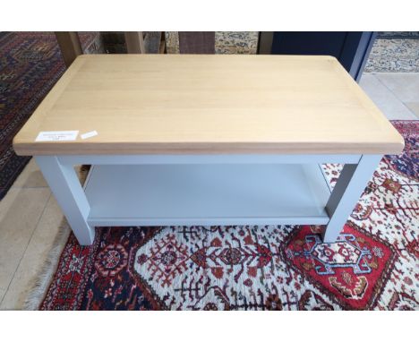 Winchester coffee table. Painted grey. Ex display– Low newspaper shelf for extra storage space– 90 x 50 x 45 cm 