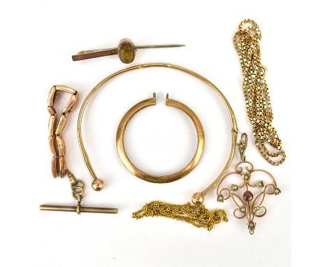 Various items of 9ct gold jewellery comprising a torc bracelet with spherical ends, photo pendant mount, box link chain, part