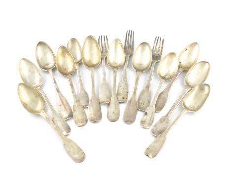 A mixed lot of French silver flatware, comprising: twelve tablespoons, and three table forks, approx. weight 33oz. (qty)