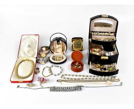 A quantity of costume jewellery to include a Ciro necklace, cased, various brooches including an enamelled flower, a hallmark