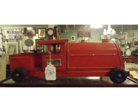 1950's Tri - ang tin plate train engine. 
