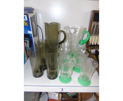 2 SETS OF VINTAGE JUGS & 6 GLASSES