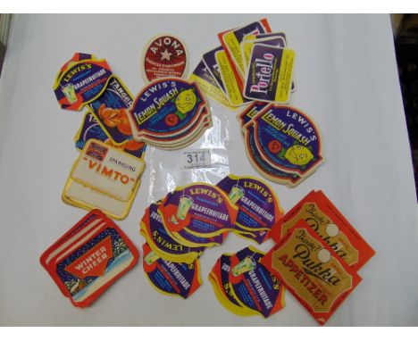 QUANTITY OF VINTAGE SOFT DRINK BOTTLE LABELS