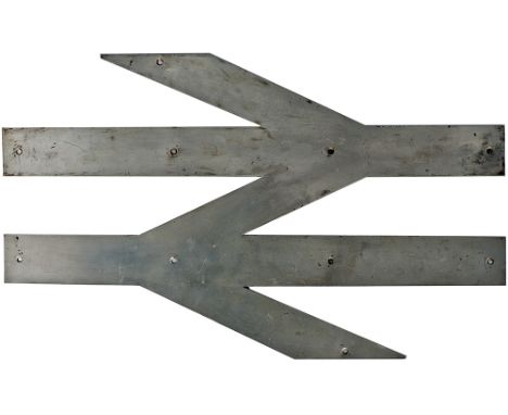 BR cast aluminium Double Arrow Ex Class 83 83014. In ex loco condition with traces of BR blue paint on the edges. Measures 30