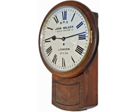 South Eastern Railway 14in walnut cased drop dial English fusee railway clock. The case with a convex surround, 2 side doors 
