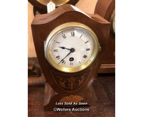 *EDWARDIAN INLAID MAHOGANY MANTEL CLOCK / LOCATED AT VICTORIA ANTIQUES, WADEBRIDGE, PL27 7DD