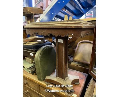 RECTANGULAR CARD TABLE WITH A CENTRAL COLUMN BASE, 24 X 20 X 29 INCHES (NEEDS RE-TOPPING) / LOCATED AT VICTORIA ANTIQUES, WAD