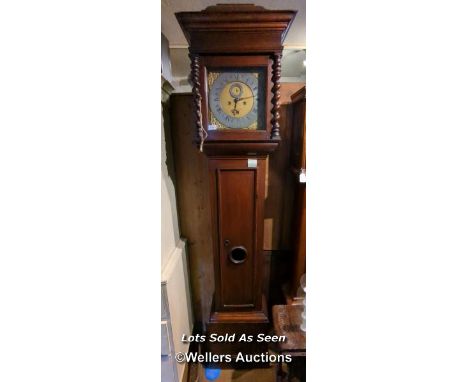 *18TH CENTURY 8 DAY OAK LONGCASE CLOCK, DIAL SIGNED SAMUEL LEE, LONDON, 215CM / LOCATED AT VICTORIA ANTIQUES, WADEBRIDGE, PL2