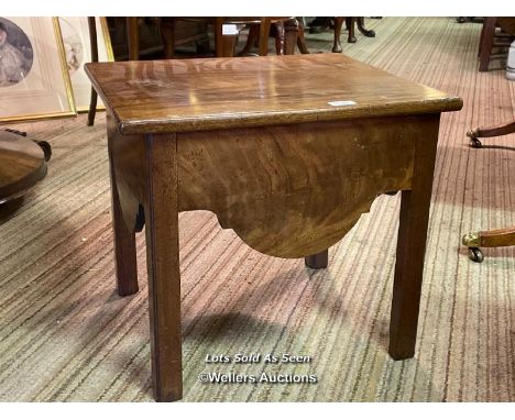 *GEORGIAN MAHOGANY BOX COMMODE / LOCATED AT VICTORIA ANTIQUES, WADEBRIDGE, PL27 7DD