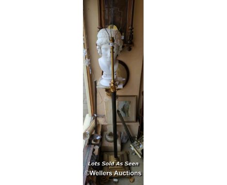 *BRASS AND EBONISED ADJUSTABLE STANDARD LAMP / LOCATED AT VICTORIA ANTIQUES, WADEBRIDGE, PL27 7DD