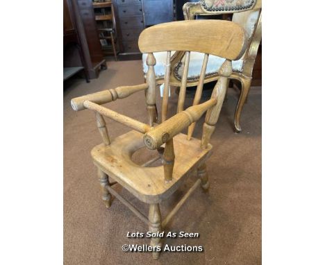 *VICORIAN CHILD'S COMMODE CHAIR / LOCATED AT VICTORIA ANTIQUES, WADEBRIDGE, PL27 7DD