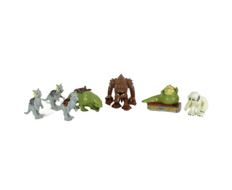 Lego - a collection of x7 Lego Star Wars figures comprising; Jabba The Hutt (tan face), x1 Hoth Wampa, x1 Rancor x3 Tauntauns