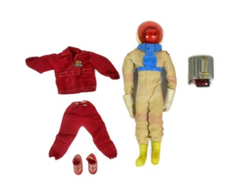 Six Million Dollar Man - an original vintage 1970s Six Million Dollar Man action figure in&nbsp;Mission To Mars Bionic Advent