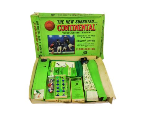 Subbuteo - a vintage Subbuteo Continental Flood Light Edition tabletop football team set containing x4 teams, pitch, flood li