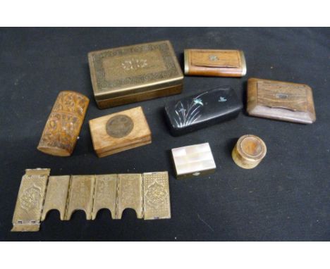 A Victorian Lacquered Snuff Box together with a collection of other small boxes