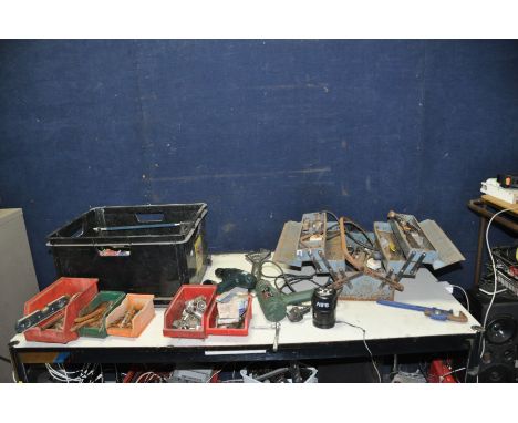 A METAL TOOLBOX AND A TRAY CONTAINING TOOLS including a Black and Decker 9.6v cordless drill with PSU charger and one battery