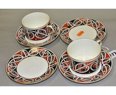 ROYAL DOULTON MAORI ART PATTERN, Rd No 537842, pattern no 4988, comprising two drum shaped cups and four saucers, printed and