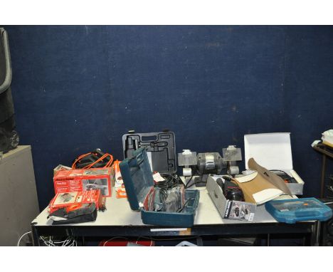 A COLLECTON OF BLACK AND DECKER TOOLS comprising of a SR 600 planer with stand and collection bag, a KA 230E detail Sander, a