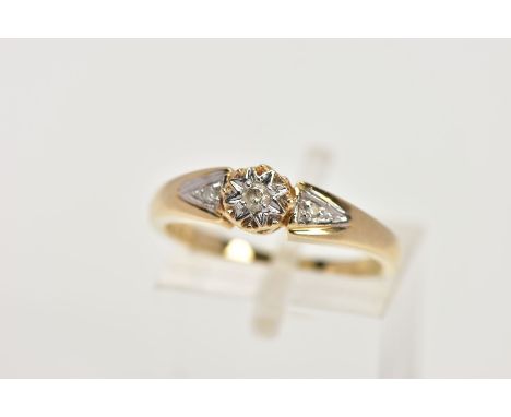 A 9CT GOLD DIAMOND RING, designed with an illusion set round brilliant cut diamond, flanked with single cut diamond detailed 