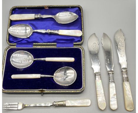 A Selection of mother of pearl handled flatwares; Boxed silver plate serving spoons, Pickle fork, two various jam spoons and 