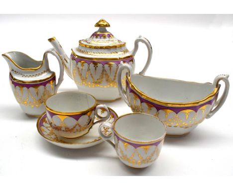 A hard paste part tea service, to include: teapot, two-handled sugar bowl, cream, tea cup, saucer and coffee cup, pattern no.