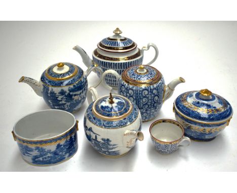 Blue and white tea wares with gilt decoration, by Worcester; Copley; and others.  (7)