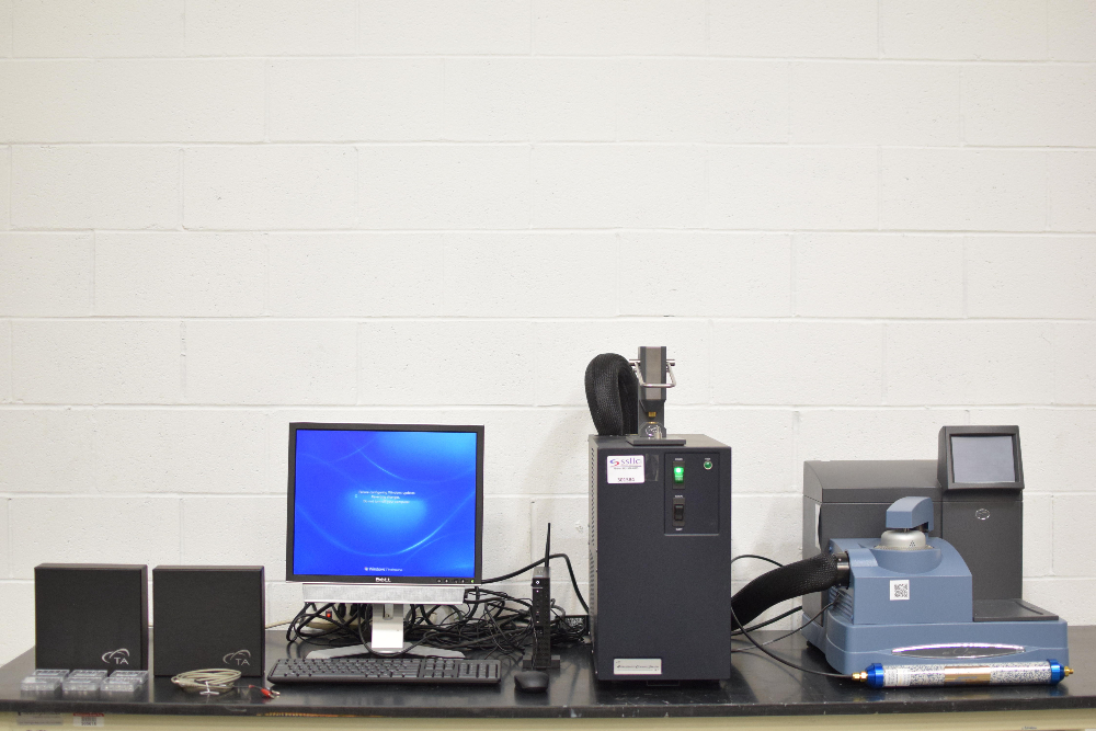 TA Instruments DSC Q2000 Differential Scanning Calorimeter, SN 2000