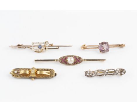 A COLLECTION OF GEM SET BAR BROOCHES, comprising a diamond set bar brooch, designed as an openwork scroll of rose-cut diamond