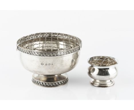 A SILVER ROSE BOWL, with fleur-de-lys pierced border and pedestal foot rim, by William Hutton &amp; Sons Ltd, Birmingham 1931