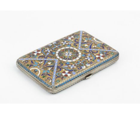 AN EARLY 20TH CENTURY RUSSIAN CLOISONNÉ ENAMEL CIGARETTE CASE, decorated to both sides with stylised flowering foliage on a t
