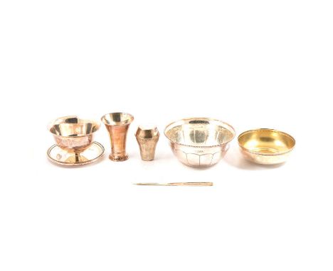 Two Swedish 800 standard items; silver bowl, GAB 1919, width 15cm; silver beaker beaker, GAB 1955, together 9.3oz; three othe