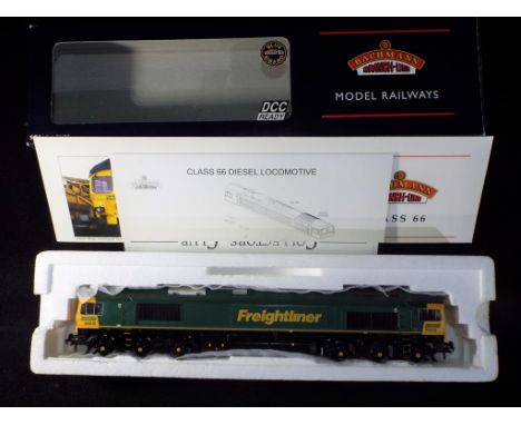 Bachmann - A boxed Bachmann 32-726 OO gauge DCC ready Class 66 diesel locomotive, Op.No.366610 in Freightliner livery. The mo