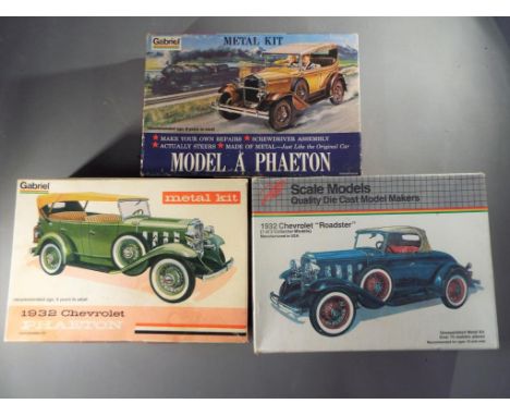 Hubley, Scale Models - Three boxed Metal 1:22 scale Model Kits.Lot consists of #4865 1932 Chevrolet Phaeton; Scale Models #40