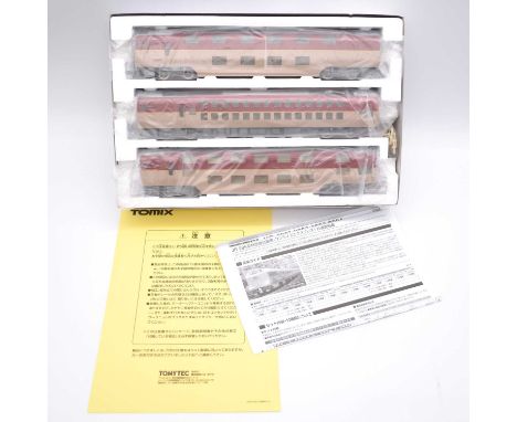 Tomix HO model railway set, ref HO-9003 JR 285 sleeping car series 'Sunrise Express', boxed.
