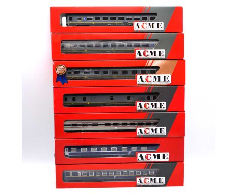 ACME HO gauge model railway passenger coaches, seven FS including ref 503 61 83 Tipo Z (x2); 50342 61 83; 50310 61 83; 50027 