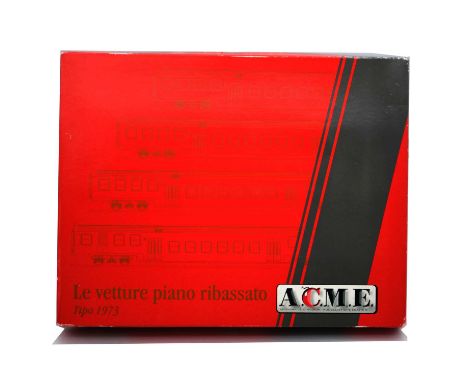 ACME HO gauge model railways, 4-car passenger coach set ref 50052 Carrozze Tipo 1973 XMPR, boxed.