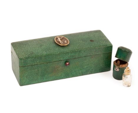 A George III shagreen trinket box, the rectangular cover centred by a shell cameo, 10.5cm wide x 3.5cm high x 3.5cm deep and 
