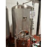 2016 - 10 BBL Specific Mechanical Stainless Steel Serving Tank - Dish Bottom, Singl | Rig Fee $650