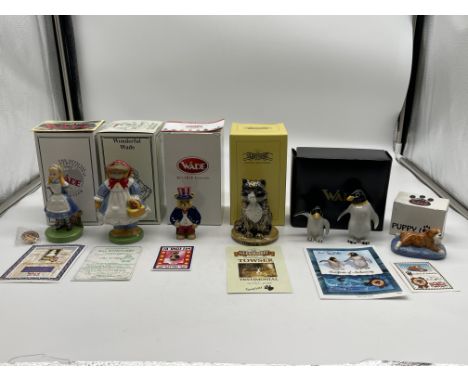 Six Boxed Wade Figurines. 
Good condition, no damage. 